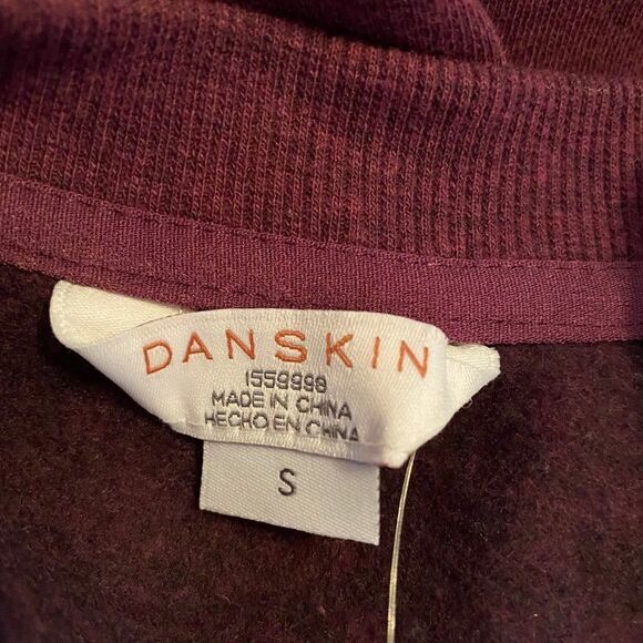 Danskin Maroon Pullover Pocket Sweatshirt SZ S NWT - Picture 6 of 10
